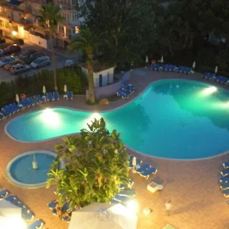 Otel Oleander 3*